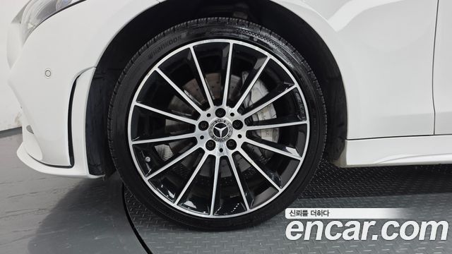 Mercedes-Benz CLS-Class 2019 — photo 5
