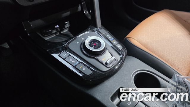 Kia Seltos 2023 — photo 9