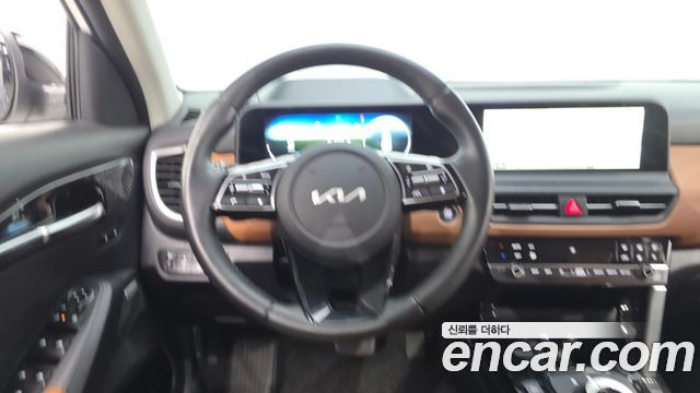 Kia Seltos 2023 — photo 14