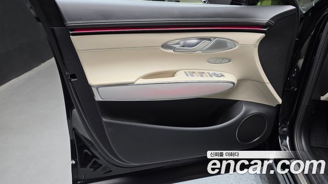 Genesis GV70 2025 — photo 14