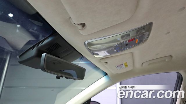 Genesis GV70 2025 — photo 29