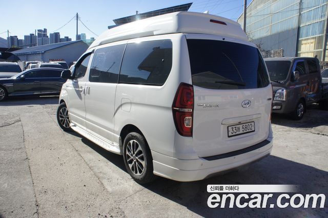 Hyundai Starex 2019 — photo 6