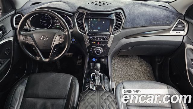 Hyundai Santafe 2016 — photo 10