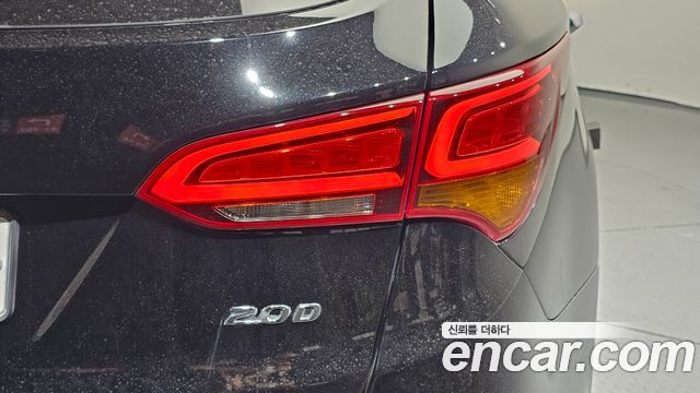Hyundai Santafe 2016 — photo 9