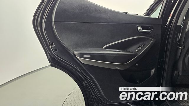 Hyundai Santafe 2016 — photo 15