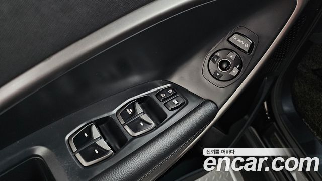 Hyundai Santafe 2016 — photo 36