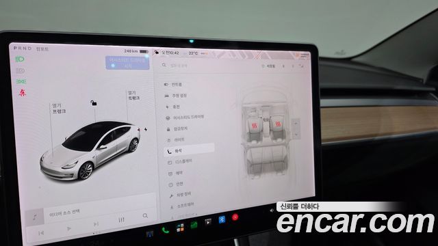 Tesla Model 3 2020 — photo 21