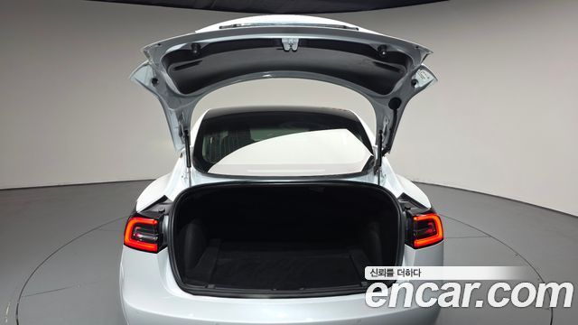 Tesla Model 3 2020 — photo 26