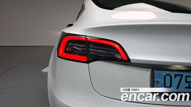 Tesla Model 3 2020 — photo 9