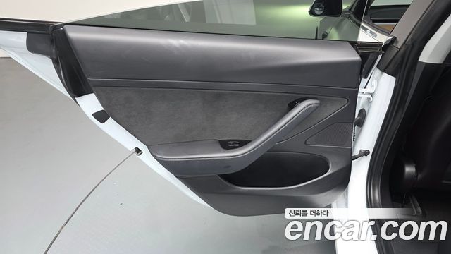 Tesla Model 3 2020 — photo 15