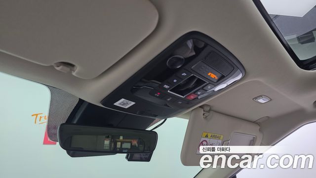 Kia Canival 2023 — photo 25