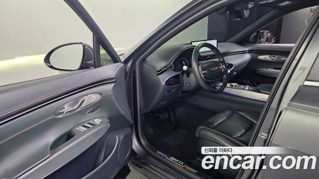 Genesis GV70 2021 — photo 13