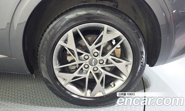 Genesis GV70 2021 — photo 7