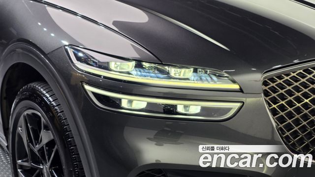 Genesis GV70 2021 — photo 8