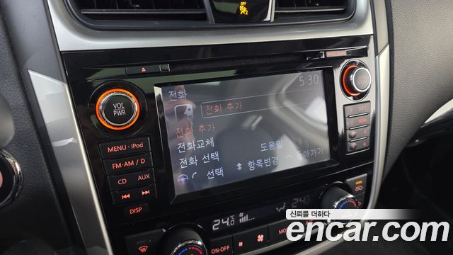 Nissan Altima 2018 — photo 21
