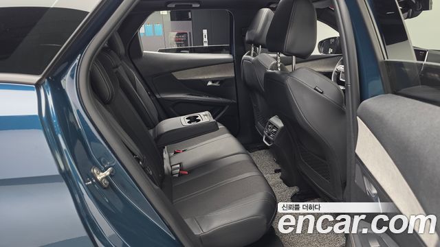 Peugeot 3008 2022 — photo 17