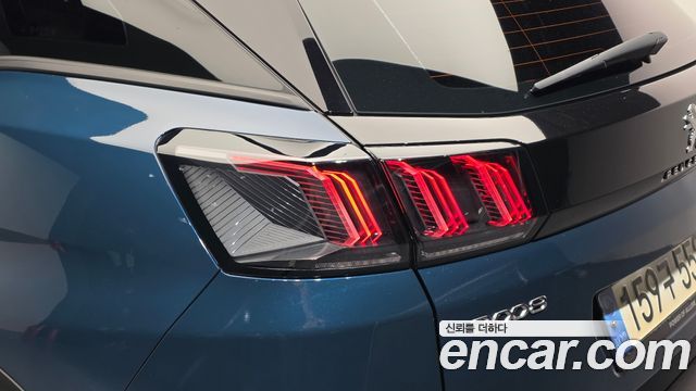 Peugeot 3008 2022 — photo 9