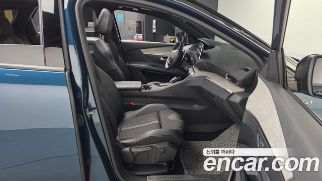 Peugeot 3008 2022 — photo 16