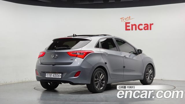 Hyundai i30 2016 — photo 2