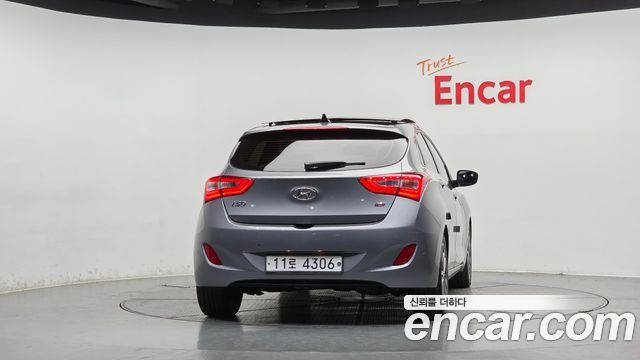 Hyundai i30 2016 — photo 4
