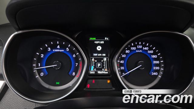 Hyundai i30 2016 — photo 11