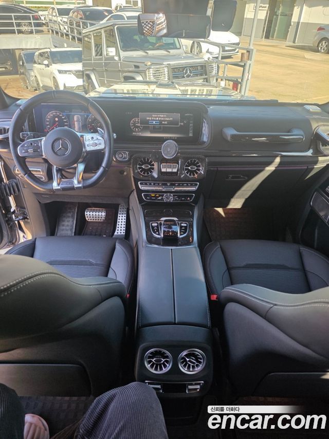Mercedes-Benz G-Class 2020 — photo 12
