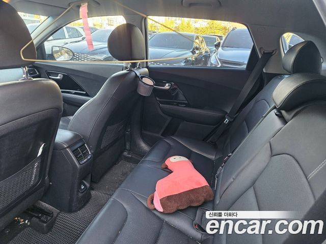 Kia Niro 2017 — photo 6
