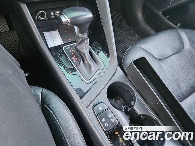 Kia Niro 2017 — photo 12