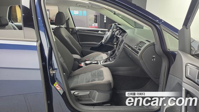 Volkswagen Golf 2015 — photo 11