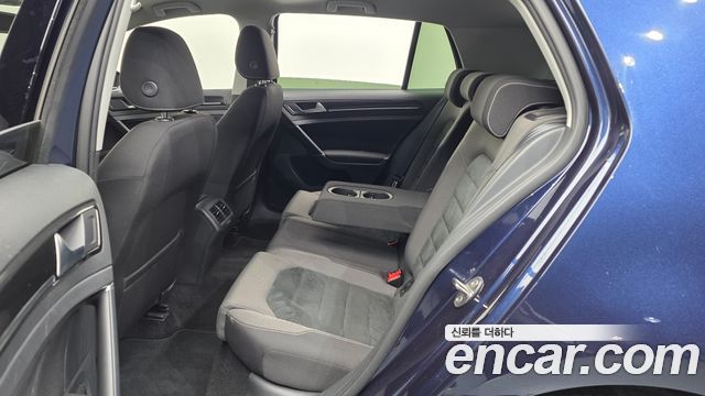 Volkswagen Golf 2015 — photo 12