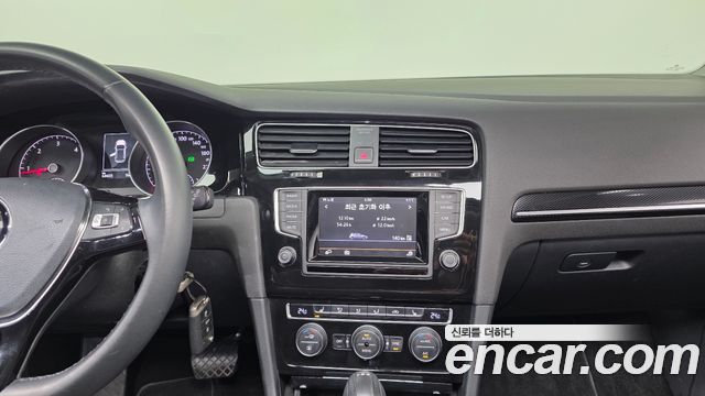 Volkswagen Golf 2015 — photo 14