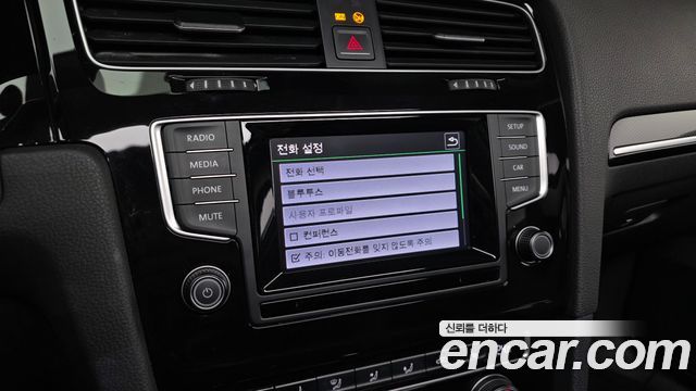 Volkswagen Golf 2015 — photo 15