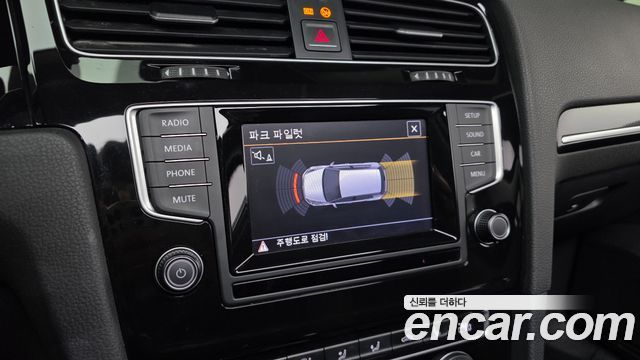 Volkswagen Golf 2015 — photo 16