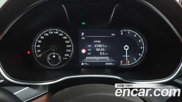 Genesis G80 2022 — photo 11