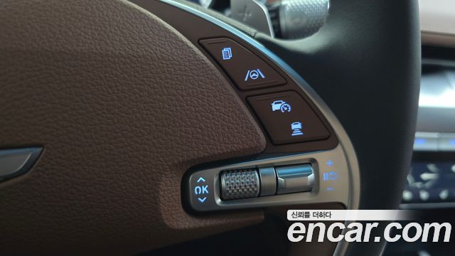 Genesis G80 2022 — photo 25