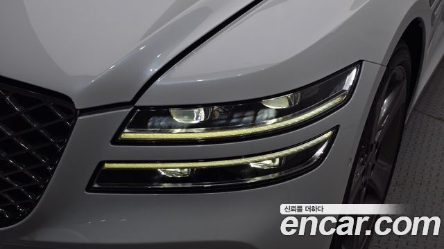 Genesis G80 2022 — photo 8