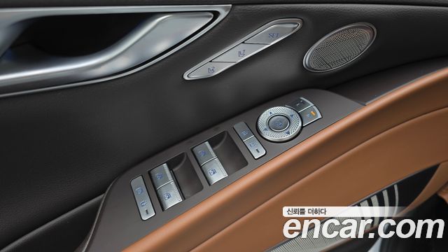 Genesis G80 2022 — photo 29