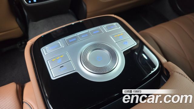 Genesis G80 2022 — photo 30