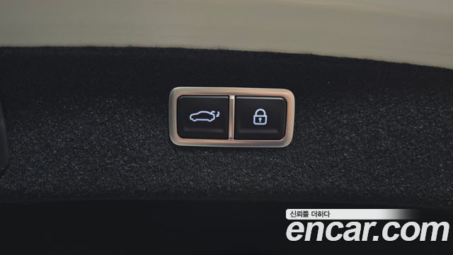 Genesis G80 2022 — photo 33