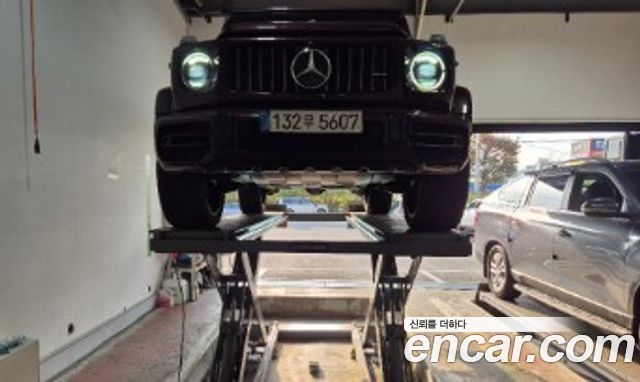 Mercedes-Benz G-Class 2021 — photo 1