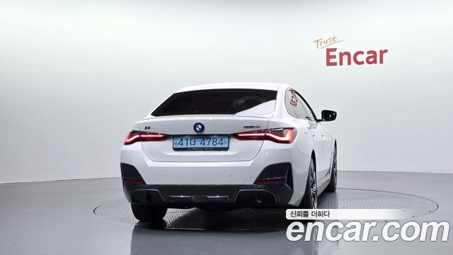 BMW i4 2023 — photo 4