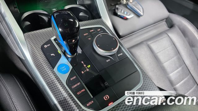 BMW i4 2023 — photo 12