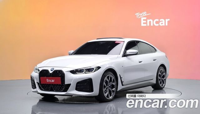 BMW i4 2023 — photo 1