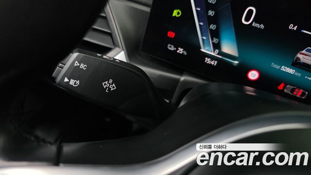 BMW i4 2023 — photo 28