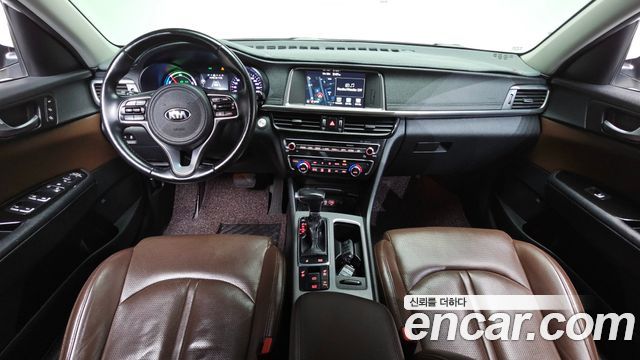 Kia K5 2016 — photo 10