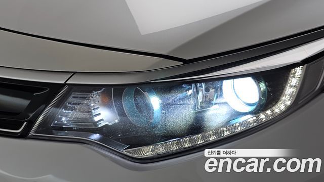 Kia K5 2016 — photo 8