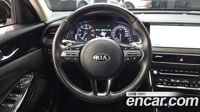 Kia K7 2020 — photo 21