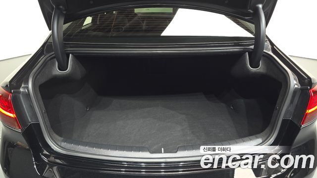 Kia K7 2020 — photo 26