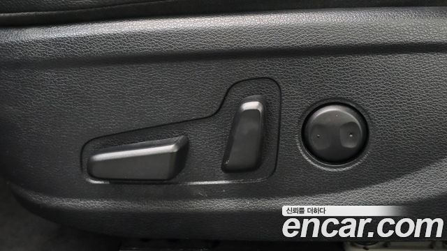 Kia K7 2020 — photo 31