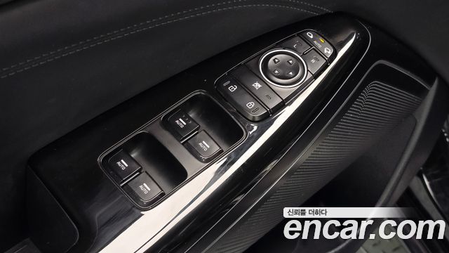 Kia K7 2020 — photo 33